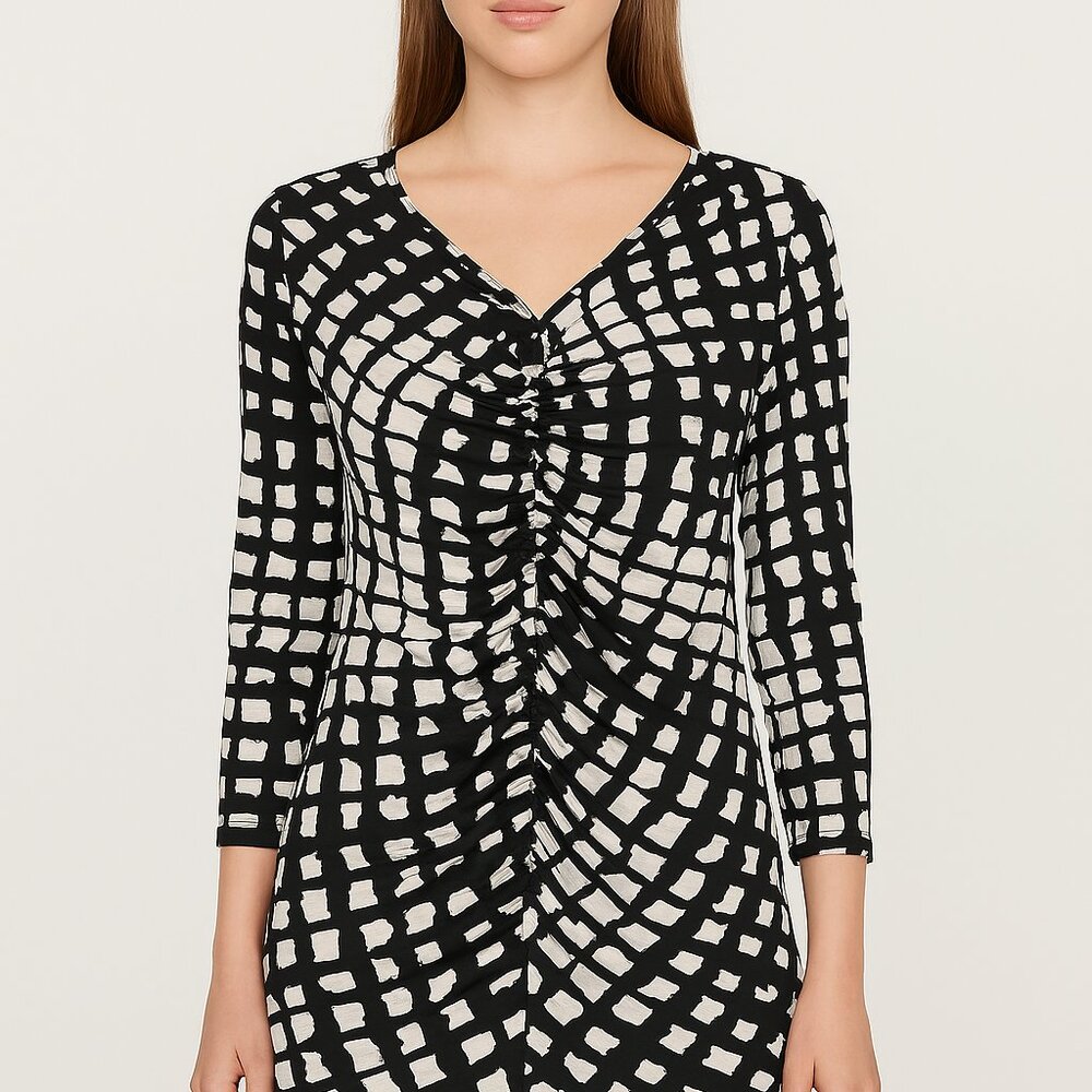 Max & Rina Boho Chic Top Ruffle Accent Abstract 24/7‎ Rhinestone Detail Size L